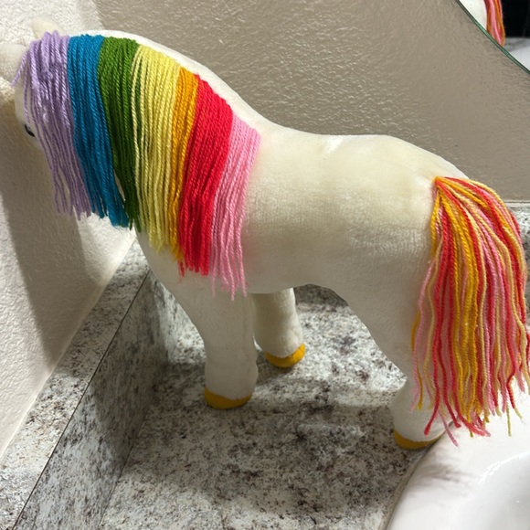 🌈vintage 1983 Hallmark Rainbow brite Starlite Horse plush - Picture 6 of 16